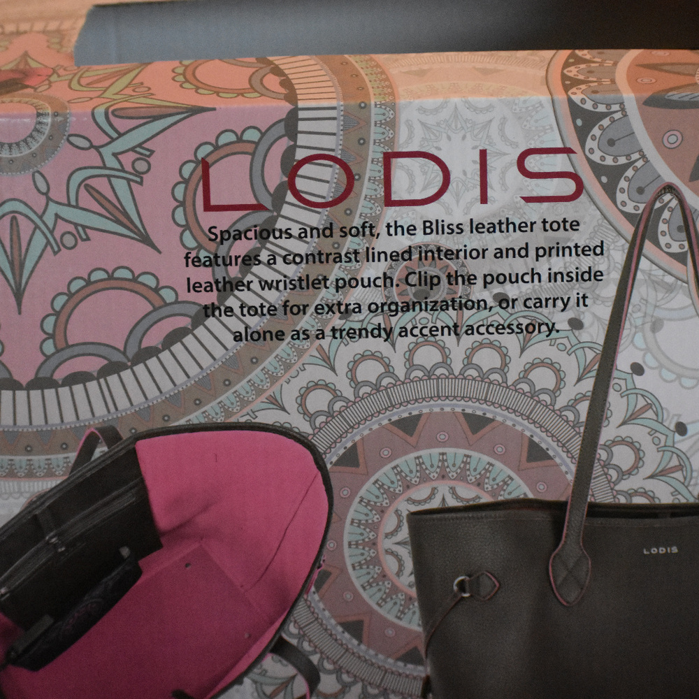 Lodis Bliss Leather Shoulder Tote Bag 2 Piece - Picture 4 of 8